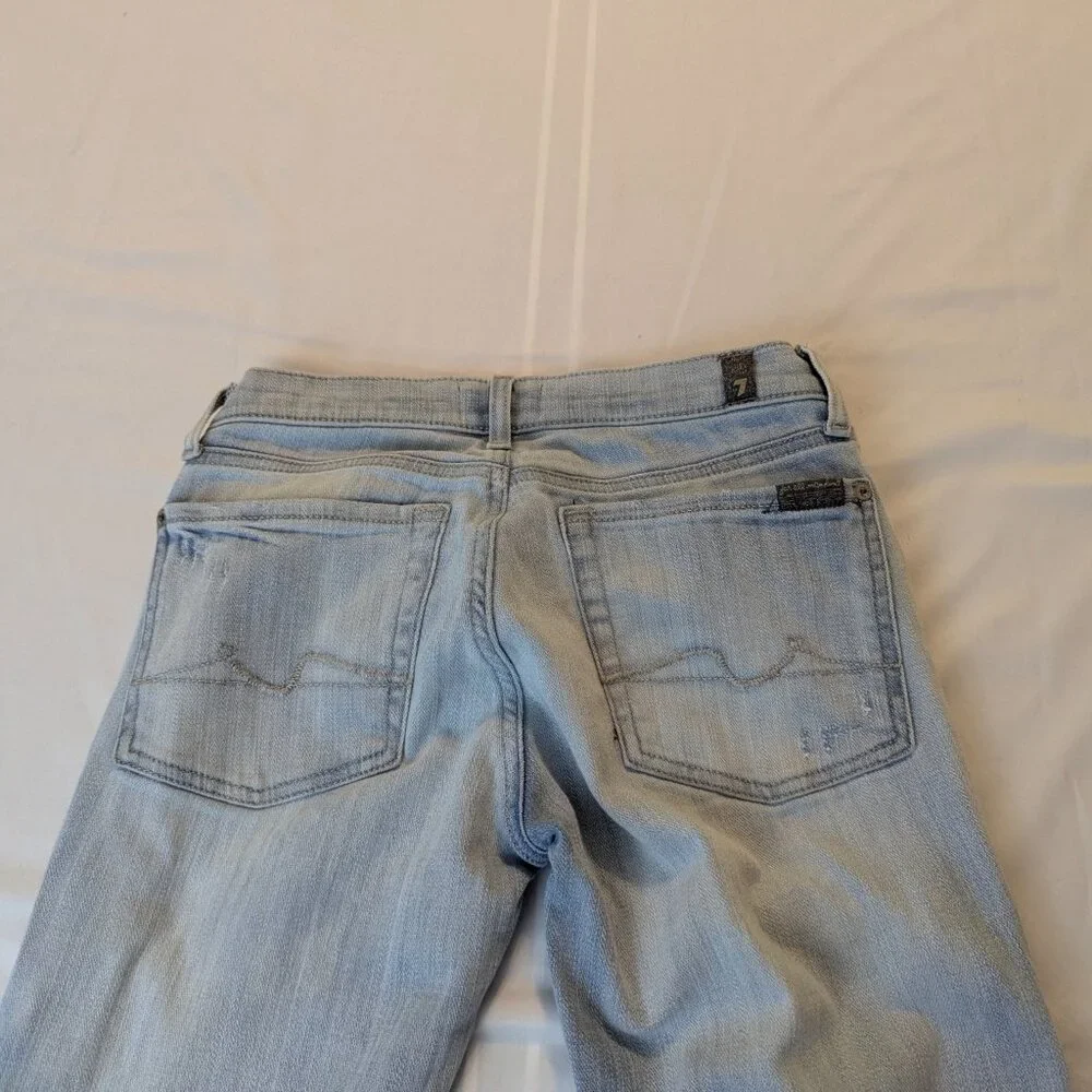 7 For All Mankind Original Bootcut Light Wash Size 26 *Stain? - Picture 5 of 16